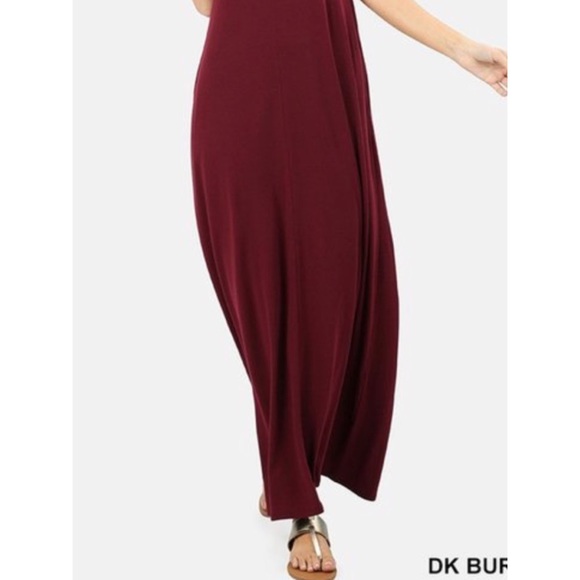 Burgundy Maxi dress - Picture 2 of 2